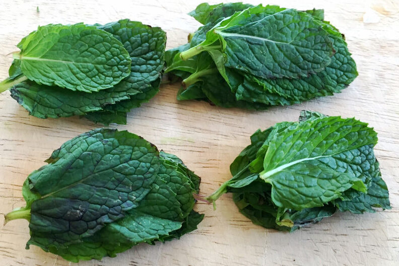 Los mejores hashtags de #ensaladas Fattoush con hummus de zumaque: ensaladas realmente buenas |